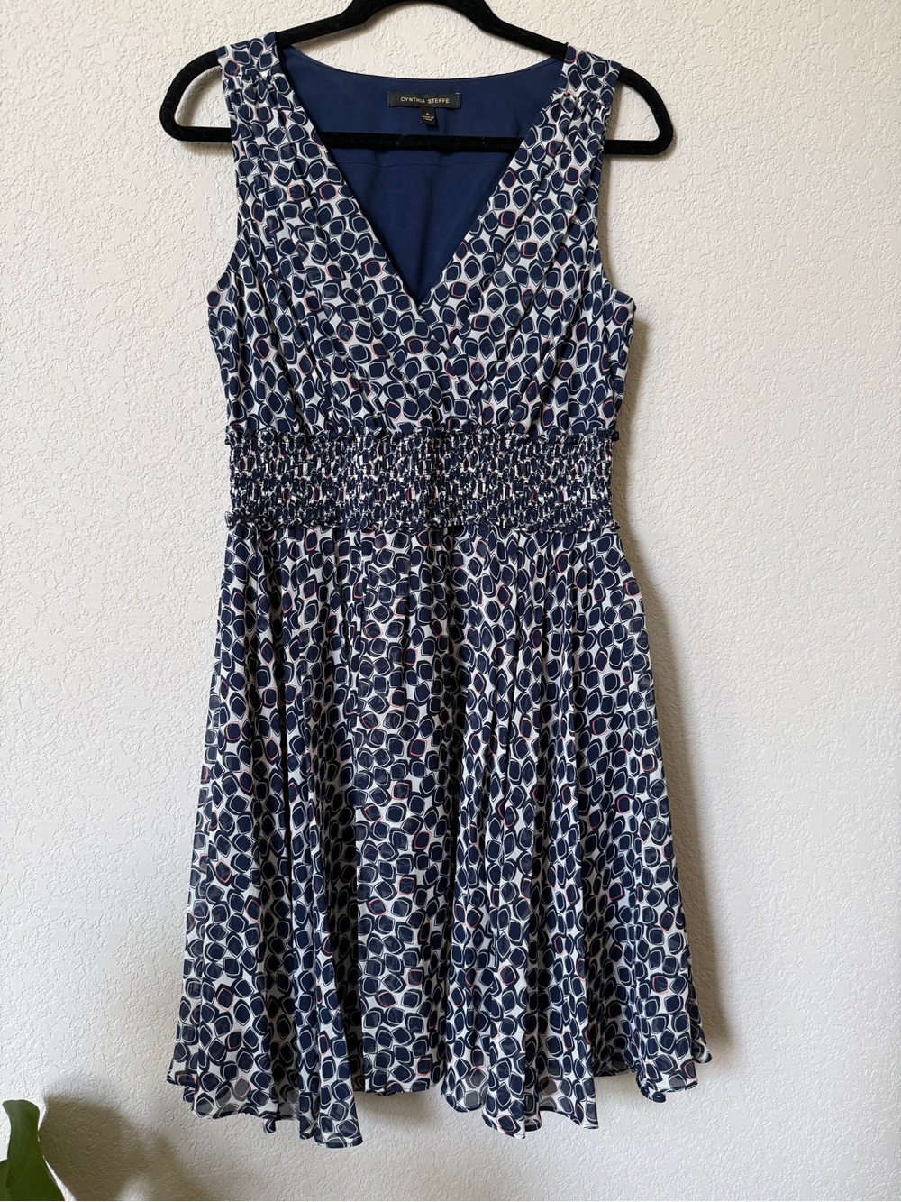 Cynthia Steffe Navy & White Sleeveless V-Neck Smocked-Waist Dress